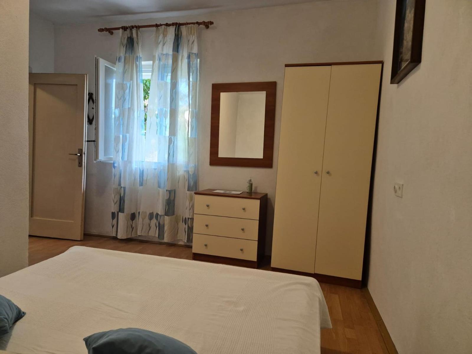 דרזניצה Apartmani Martinovka מראה חיצוני תמונה